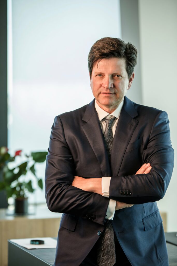 Ferenc Kis-Szölgyémi, CEO, B+N